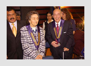 derrama-magisterial-dm-premio-medalla-encinas-ganador-maria-rostworowski-small